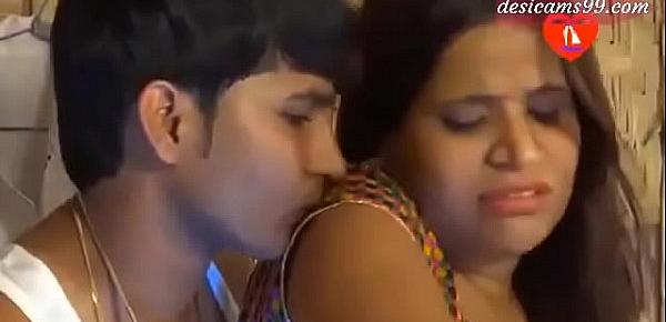  Desi Indian Priya Homemade With Doctor - Free Live Sex